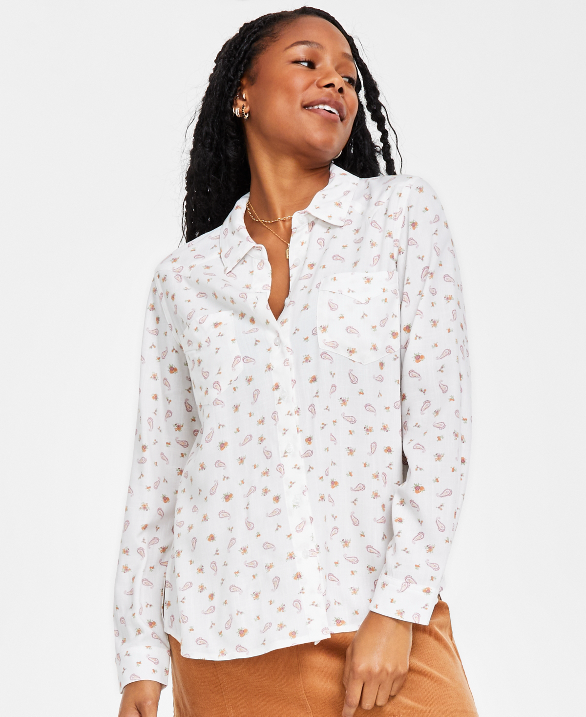 JUNIORS' LONG-SLEEVE BUTTON-UP TOP IN CREAM PAISLEY Button up your style with Hippie Rose's must-have shirt. Juniors Juniors' Clothing - Tops (new)