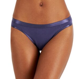 Discover the perfect combination of comfort and elegance with the Jenni Women's Solid Bikini in Nairobi Dusk. This bikini-style underwear is designed to offer a flawless fit and sophisticated style, making it an essential piece in your lingerie collection. Features: Nairobi Dusk Color: The deep, rich hue of Nairobi Dusk adds a touch of sophistication and mystery, making it a versatile and chic addition to your underwear drawer. Bikini Cut: The classic bikini cut offers moderate coverage and sits comfortably on the hips, providing a flattering and secure fit for daily wear. Soft Fabric: Crafted from a high-quality fabric blend, this bikini ensures a soft touch against the skin and excellent breathability, keeping you comfortable throughout the day. Comfortable Waistband: The elastic waistband is designed to stay in place without digging in, offering a secure fit that moves with you. Smooth Silhouette: Designed to minimize visible panty lines, this bikini provides a smooth and seamless look under clothing, perfect for any outfit. Material: Body: 92% Cotton, 8% Spandex Care Instructions: Machine wash cold with like colors Use only non-chlorine bleach when needed Tumble dry low Do not iron