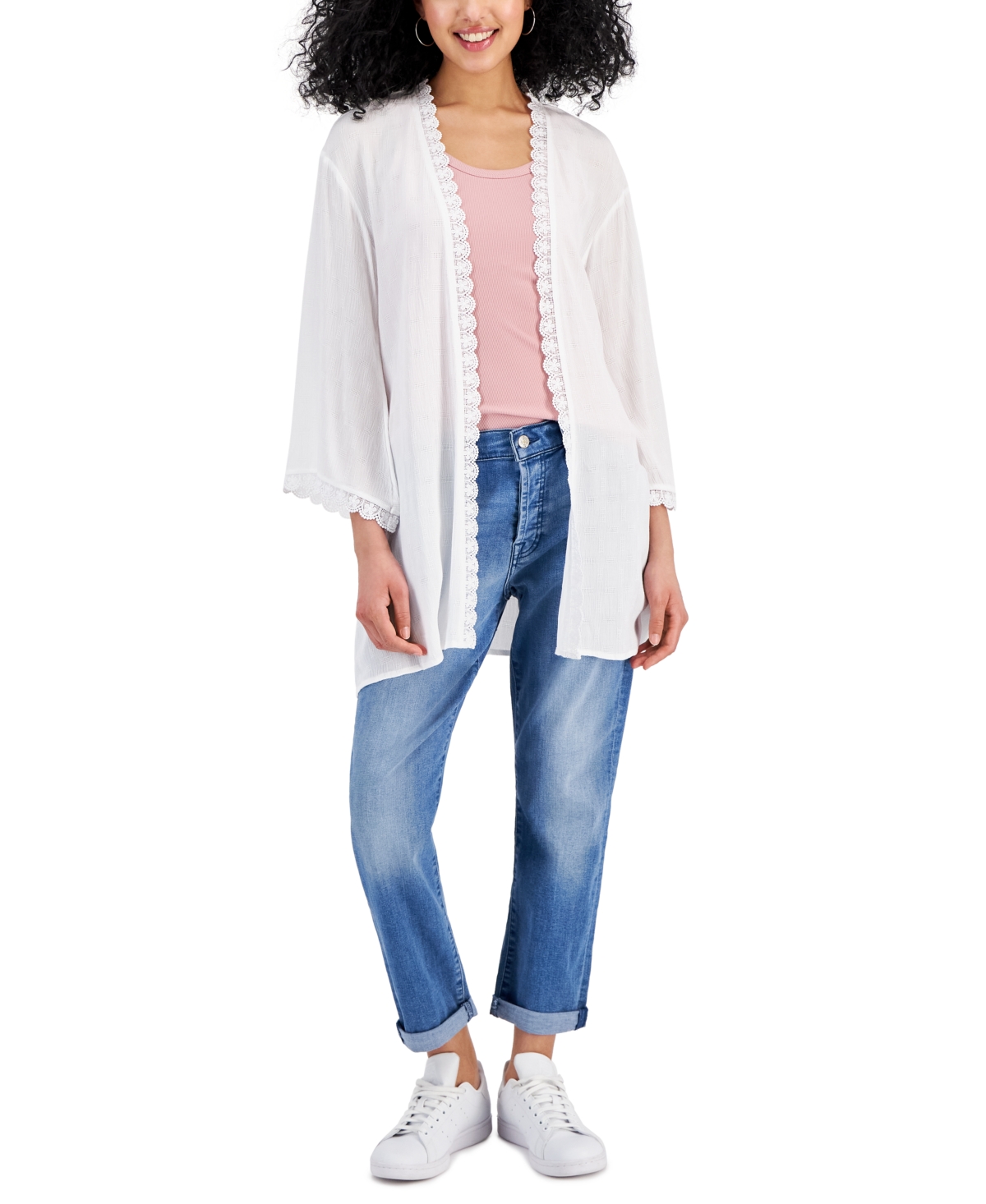 JUNIORS' CROCHET-TRIM KIMONO IN SNOW WHITE Rethink your layering game with Self Esteem's textured kimono. This open-front piece features scalloped crochet trim, too. Juniors Juniors' Clothing - Jackets & Vests (new)