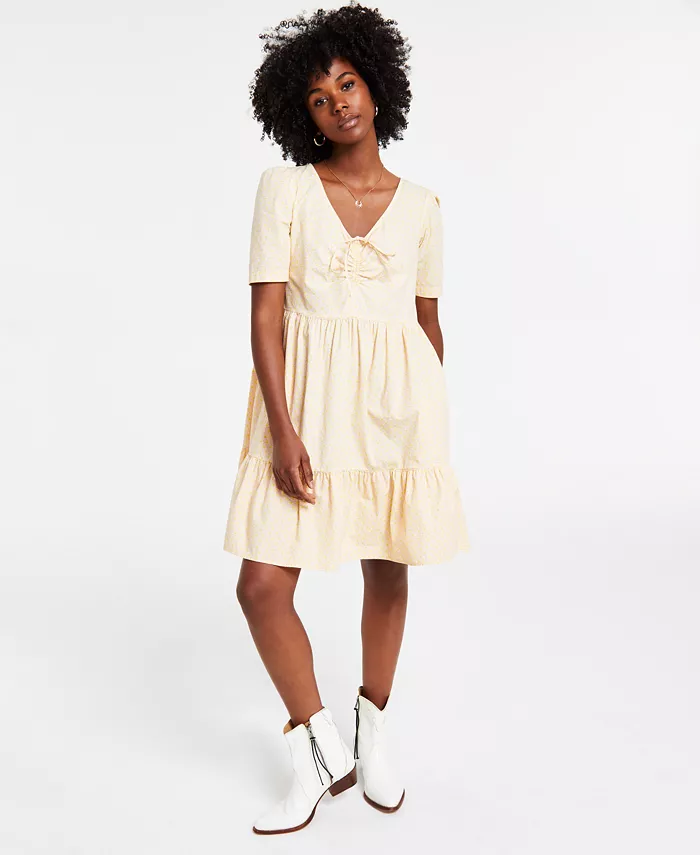Rock this easy-breezy dress from Levi's® for an effortlessly on-point warm-weather outfit. V-neck with cinched detail Pullover styling Tiered design at skirt; side-seam pockets at hips Unlined 100% cotton Machine wash Imported
