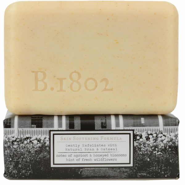 The Beekman 1802 3.5oz Bar Soap in Honey & Oats is a nourishing, exfoliating soap that gently cleanses and revitalizes the skin. Infused with natural honey and finely milled oats, this soap offers a soothing and hydrating experience, while the oats provide gentle exfoliation to remove dead skin cells, leaving your skin smooth and refreshed. Made with goat milk, known for its moisturizing properties, this soap is perfect for all skin types, especially dry or sensitive skin. The subtle, natural scent of honey adds a calming fragrance, making it a luxurious addition to your daily skincare routine.