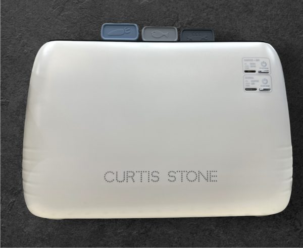 The Curtis Stone UV Blocking Cutting Boards in White are designed to enhance both functionality and hygiene in your kitchen. These cutting boards feature a UV-blocking technology that helps to inhibit bacterial growth, ensuring a cleaner and safer food preparation surface. The white color provides a clean, modern look and makes it easy to spot any food residue. The boards are durable and resistant to knife marks, helping to maintain their appearance and functionality over time. Ideal for everyday use, they offer a practical and hygienic solution for all your chopping, slicing, and dicing needs.