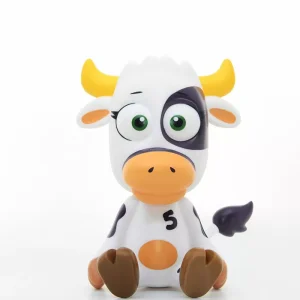 VeeFriends and fam will fall head-over-hoof for this moo-raculous miniature. This cow-llectible is a reminder not to overthink things, because when this cow is with you, common sense is always by your side. Collect all 6 characters in the first wave release of VeeFriends figures.