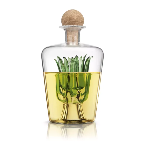 Serve & savor your favorite tequila from Final Touch’s Agave plant inspired decanter. The inside of the decanter is designed to look just like an Agave plant used to make Tequila. The 100% All-natural Portuguese cork stopper helps seal in freshness and the wide spout provides a smooth pour every time.